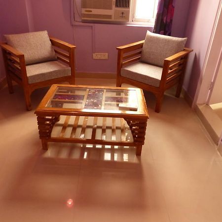 Mykonos Guest House And Spa Nuova Delhi Esterno foto