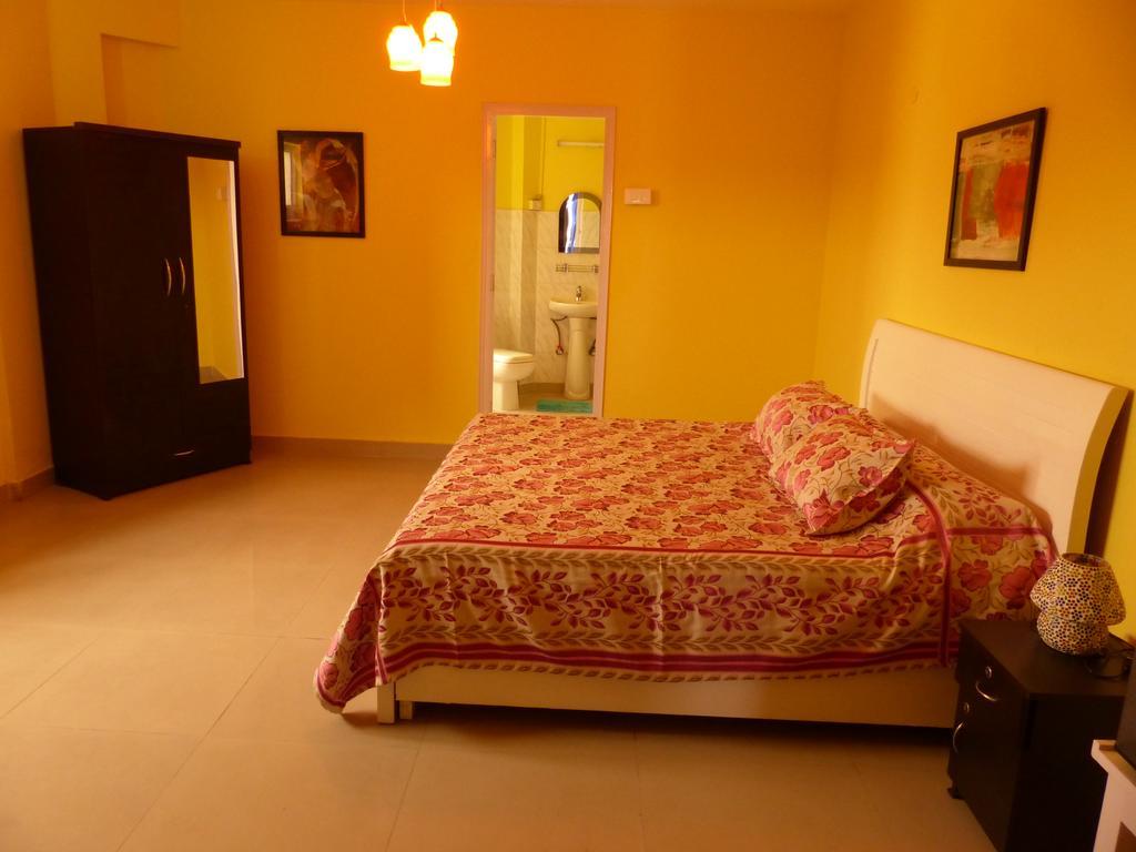 Mykonos Guest House And Spa Nuova Delhi Esterno foto
