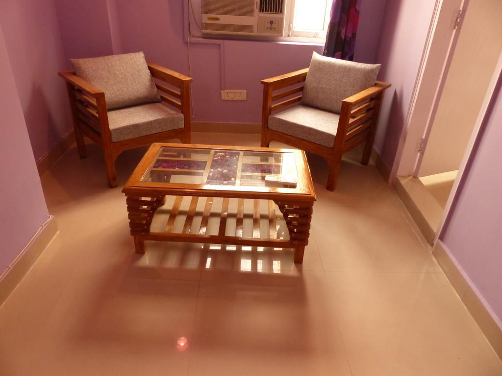 Mykonos Guest House And Spa Nuova Delhi Esterno foto
